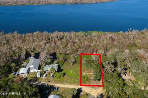 118 Ridgeline Avenue Satsuma FL 32189