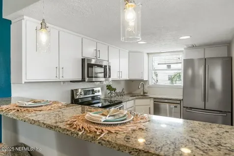 202 Margaret Street Neptune Beach FL 32266
