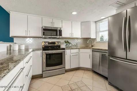 202 Margaret Street Neptune Beach FL 32266