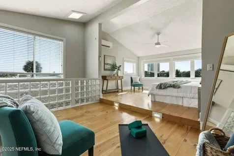 202 Margaret Street Neptune Beach FL 32266