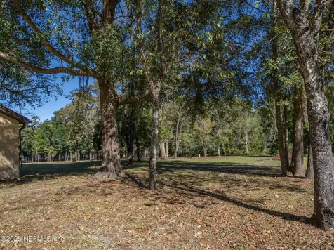 37375 Mill Street Hilliard FL 32046