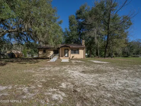 37375 Mill Street Hilliard FL 32046