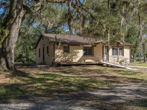37375 Mill Street Hilliard FL 32046