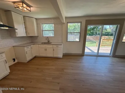 726 Mickler Road Jacksonville FL 32211