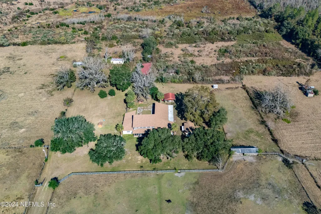 11289 SW 85th Avenue Hampton FL 32044