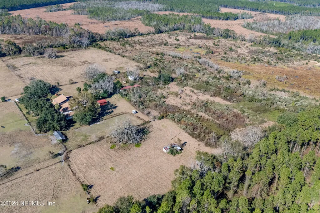 11289 SW 85th Avenue Hampton FL 32044