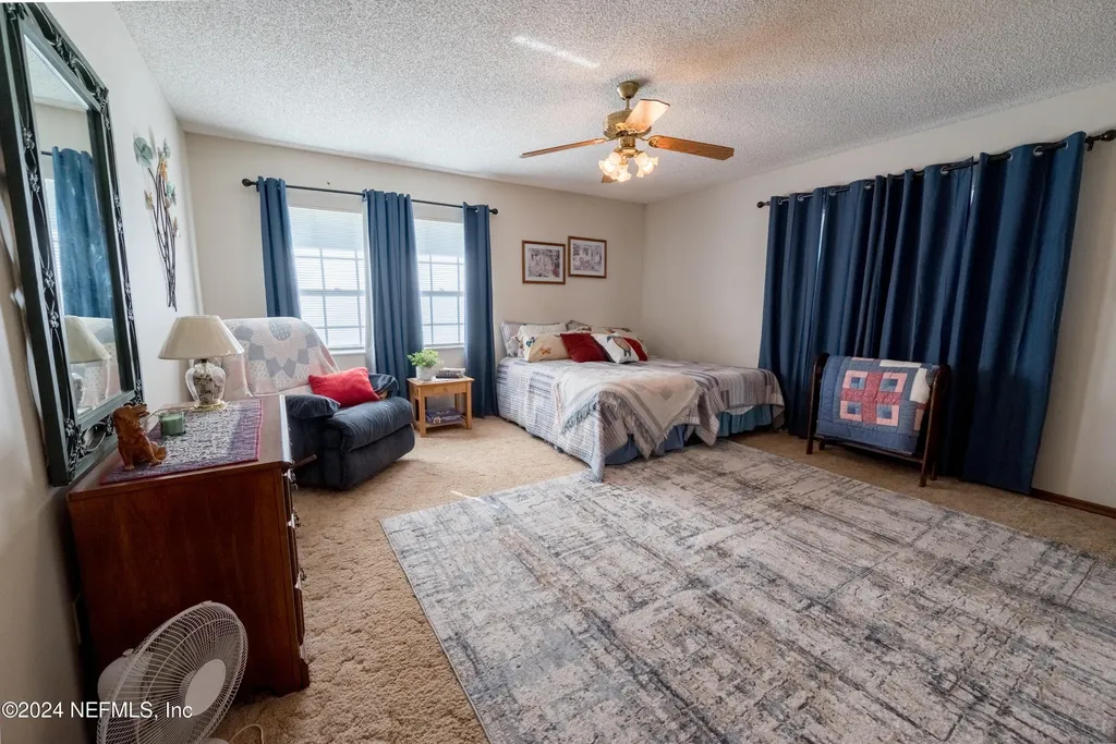 11289 SW 85th Avenue Hampton FL 32044