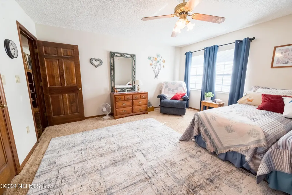 11289 SW 85th Avenue Hampton FL 32044