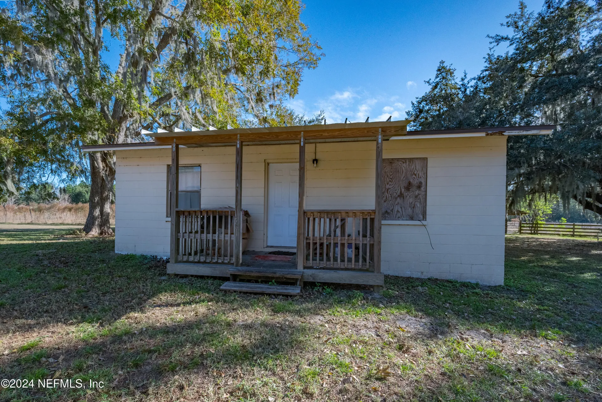 11289 SW 85th Avenue Hampton FL 32044