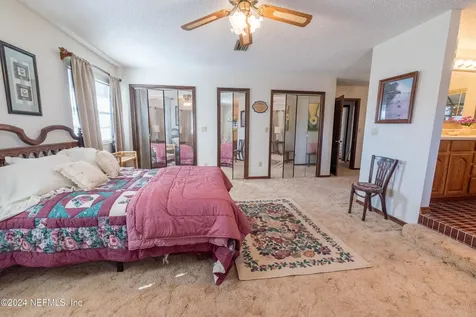 11289 SW 85th Avenue Hampton FL 32044