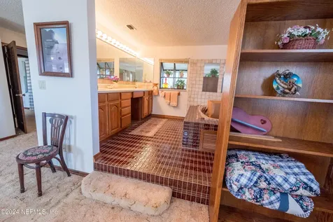 11289 SW 85th Avenue Hampton FL 32044