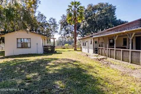 11289 SW 85th Avenue Hampton FL 32044
