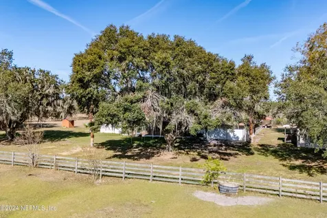 11289 SW 85th Avenue Hampton FL 32044