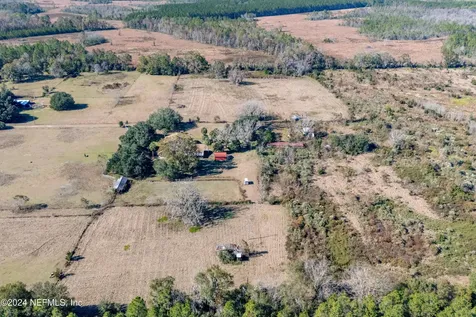 11289 SW 85th Avenue Hampton FL 32044
