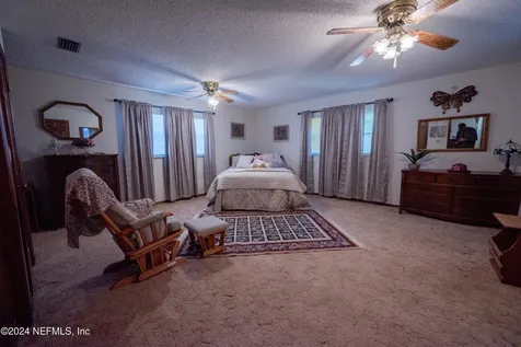 11289 SW 85th Avenue Hampton FL 32044