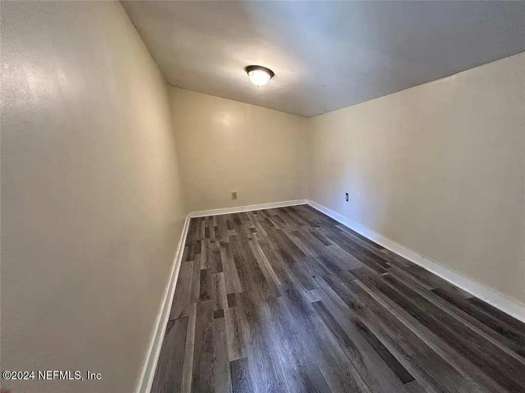 553 W 61st Street Jacksonville FL 32208