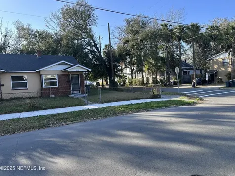 2622 Market Street Jacksonville FL 32206