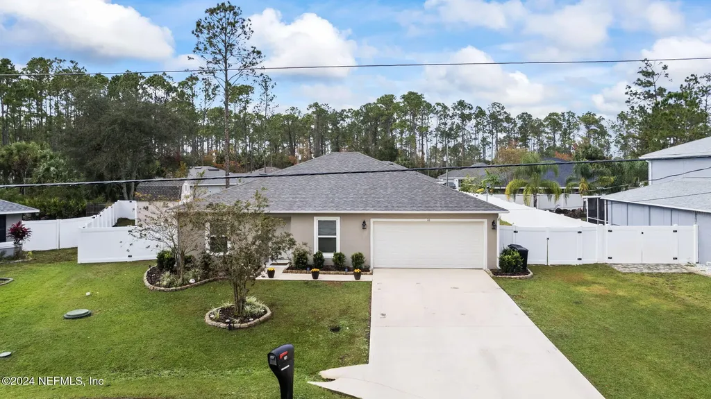 16 Smyrna Court Palm Coast FL 32164