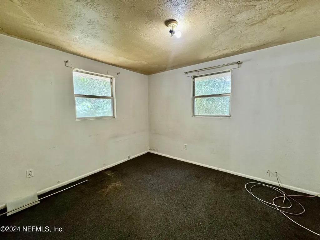 639 W Ohio Avenue Macclenny FL 32063