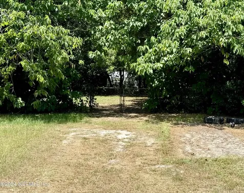 639 W Ohio Avenue Macclenny FL 32063