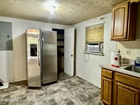 639 W Ohio Avenue Macclenny FL 32063