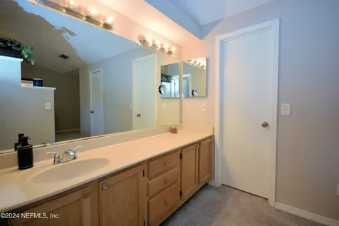 7756 Mactavish Way S Jacksonville FL 32244