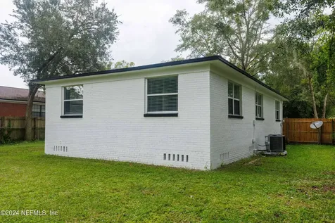 5254 Quan Drive Jacksonville FL 32205