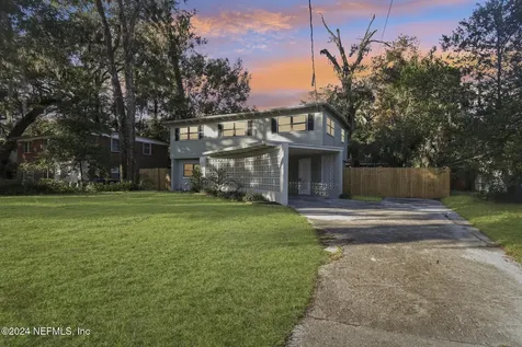7231 Oakwood Drive Jacksonville FL 32211