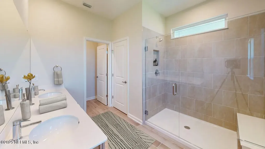 3229 Lago Vista Drive Green Cove Springs FL 32043