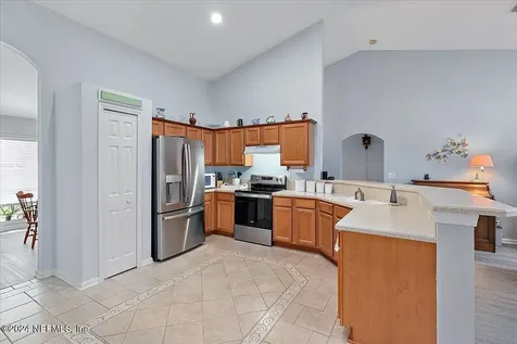 4528 Mainmast Lane Jacksonville FL 32277
