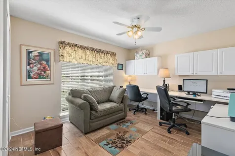 4528 Mainmast Lane Jacksonville FL 32277