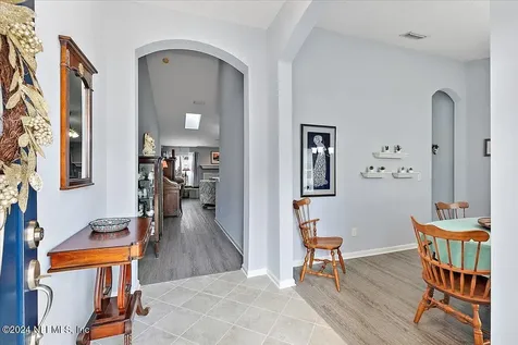 4528 Mainmast Lane Jacksonville FL 32277