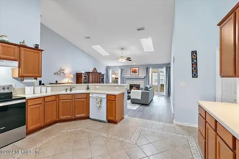 4528 Mainmast Lane Jacksonville FL 32277