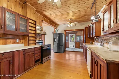 403 N Walnut Street Starke FL 32091
