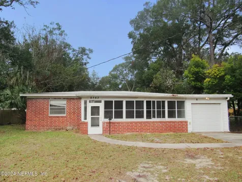 5753 College Lane Jacksonville FL 32211
