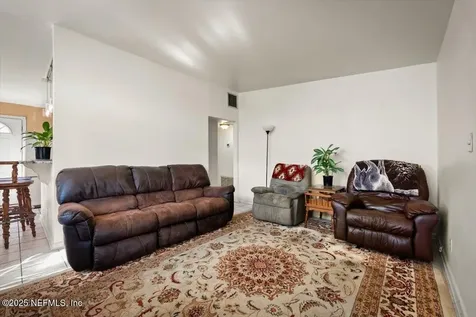 923 Le Brun Drive Jacksonville FL 32205