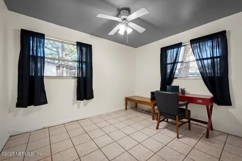 923 Le Brun Drive Jacksonville FL 32205