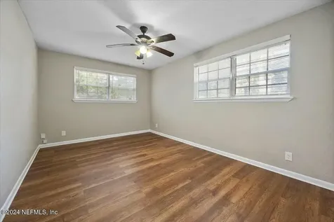 4124 Lane Avenue S Jacksonville FL 32210