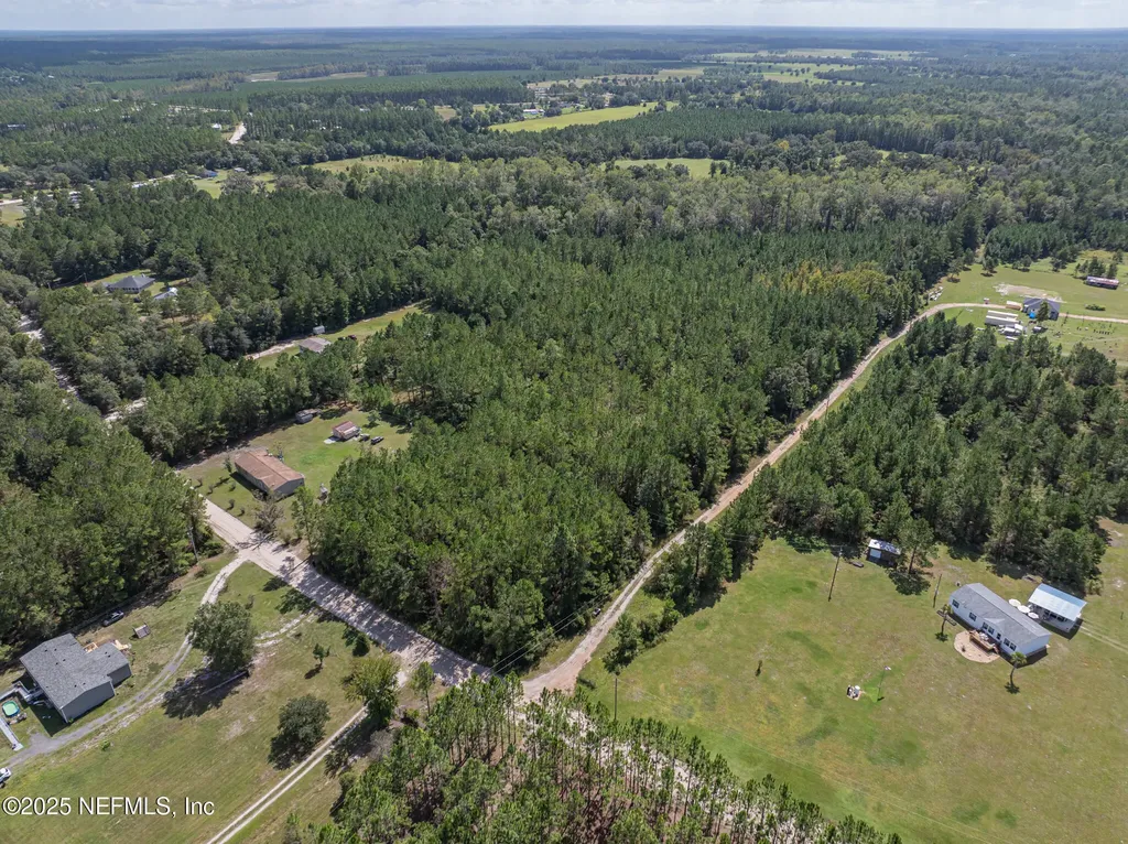 0 Broken Arrow Road Hilliard FL 32046