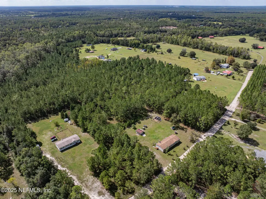 0 Broken Arrow Road Hilliard FL 32046