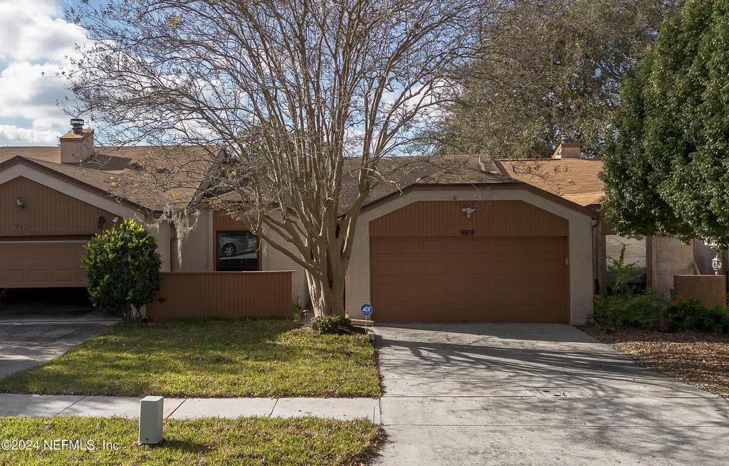 9919 Fawn Brook Drive Jacksonville FL 32256