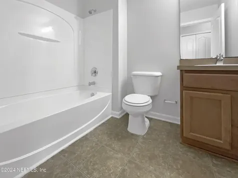 6926 Southern Oaks Drive W Jacksonville FL 32244