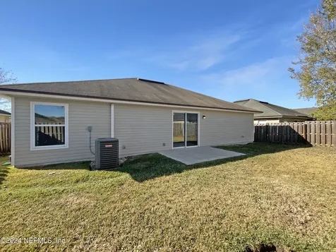 6926 Southern Oaks Drive W Jacksonville FL 32244