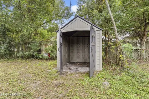 9208 5th Avenue Jacksonville FL 32208