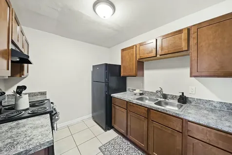 9208 5th Avenue Jacksonville FL 32208
