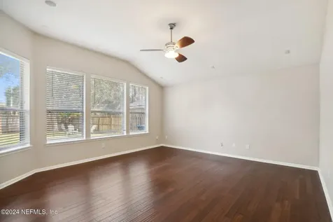 249 Southern Rose Drive Jacksonville FL 32225