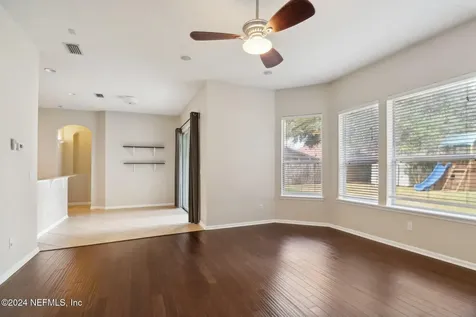 249 Southern Rose Drive Jacksonville FL 32225