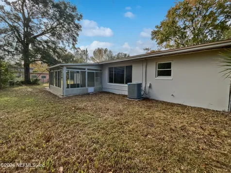 7931 La Trec Drive Jacksonville FL 32221
