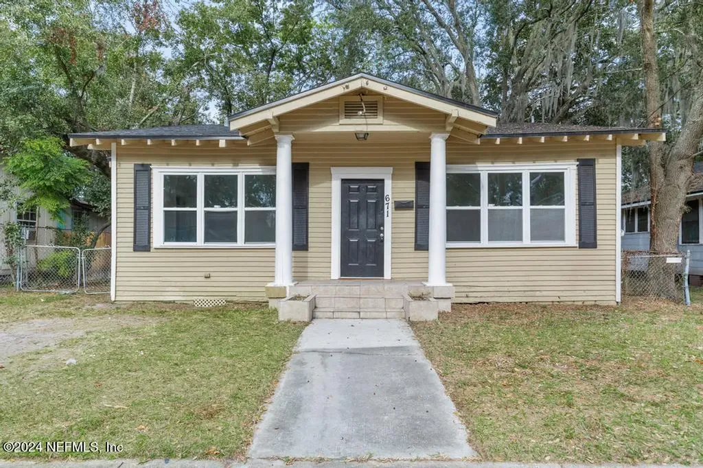 671 Fern Street Jacksonville FL 32206
