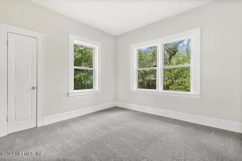 671 Fern Street Jacksonville FL 32206